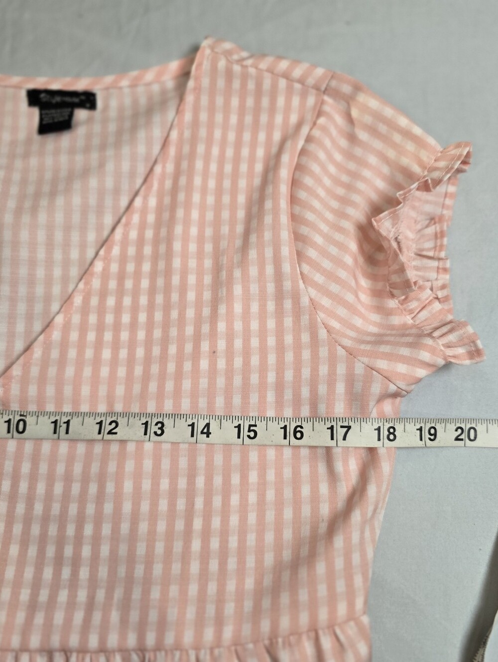 Style House Pink Gingham Tiered Ruffle V-Neck Dress Size Medium - Picture 8 of 10